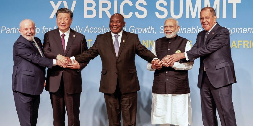 BRICS सम्मेलन में हिस्सा लेने रूस रवाना हुए पीएम मोदी, पुतिन के अलावा चीनी राष्ट्रपति से भी मुलाकात संभव