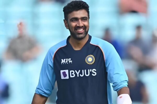 Ravichandran Ashwin on Hindi