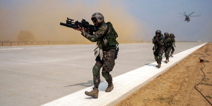 India Pakistan warning