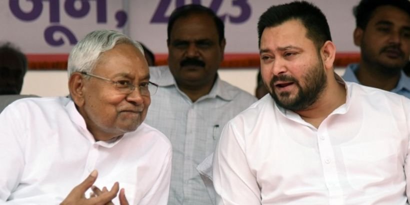 Nitish Hit in Survey, BJP & Tejashwi Gain Momentum