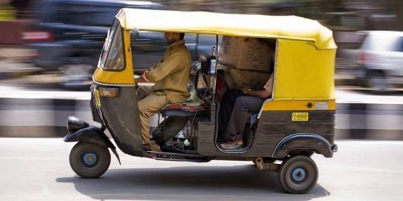 Mumbai Auto Driver Earns ₹8 Lakh Monthly