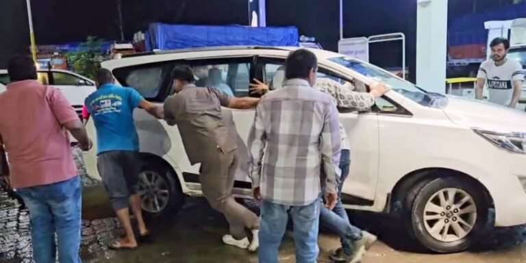 CM Mohan Yadav convoy halted