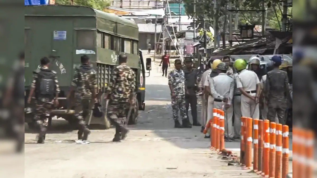 दुर्गा पूजा में 'काबा-मदीना' की गूंज, बंगाल में सनातन पर चोट