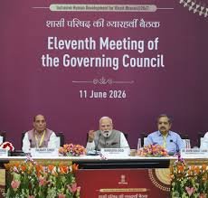 प्रधानमंत्री नरेंद्र मोदी नीति आयोग की बैठक में विकास एजेंडे पर चर्चा करते हुए