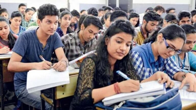 विश्वविद्यालयों में प्रवेश और प्रतियोगी परीक्षाओं की आवेदन प्रक्रिया तेज, छात्रों के लिए महत्वपूर्ण अपडेट