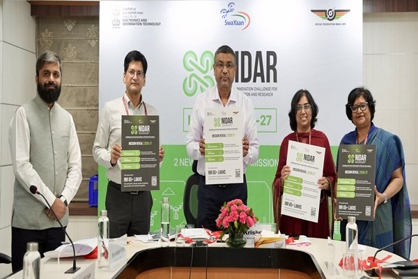 MeitY ने लॉन्च किया NIDAR 2.0, भारतीय चिप्स से लैस स्मार्ट ड्रोन विकसित करने की राष्ट्रीय चुनौती शुरू